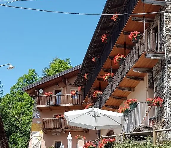 منتجع Ristorante La Font Castelmagno